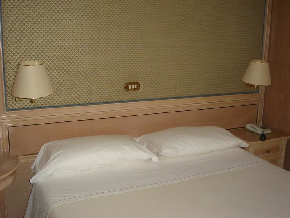 Hotel Al Castello Верона Екстериор снимка