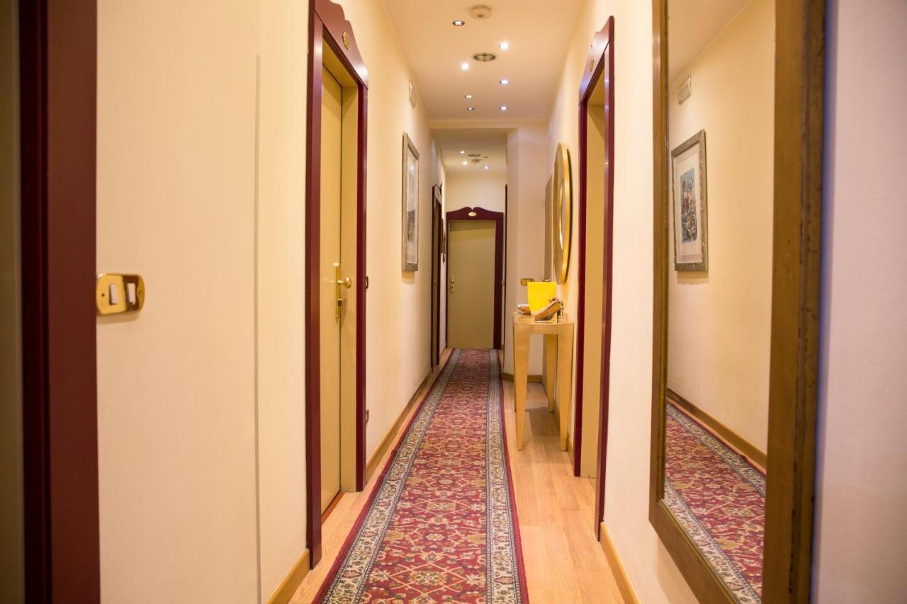 Hotel Al Castello Верона Екстериор снимка